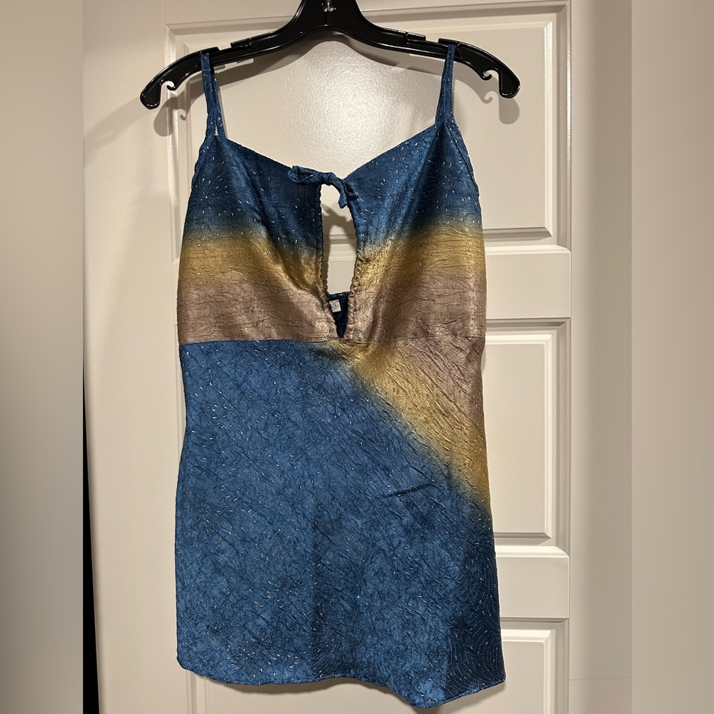 Silky Hippy Tank Top w/Beautiful Details - S